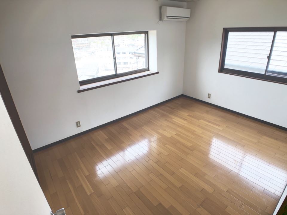 金井邸 その他