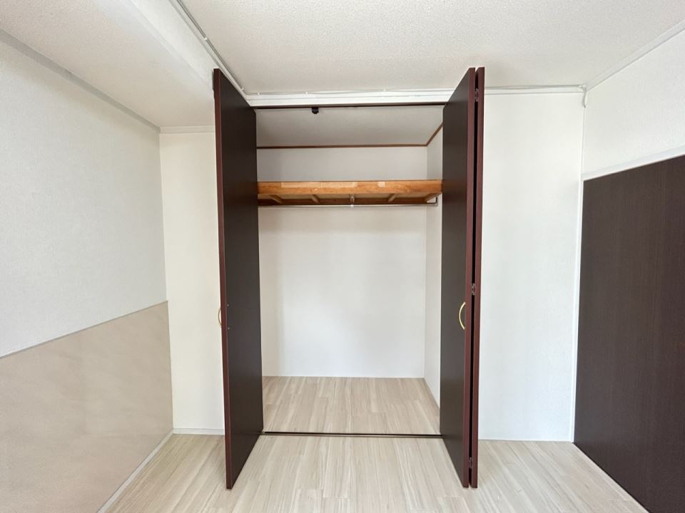 床次ビル 収納