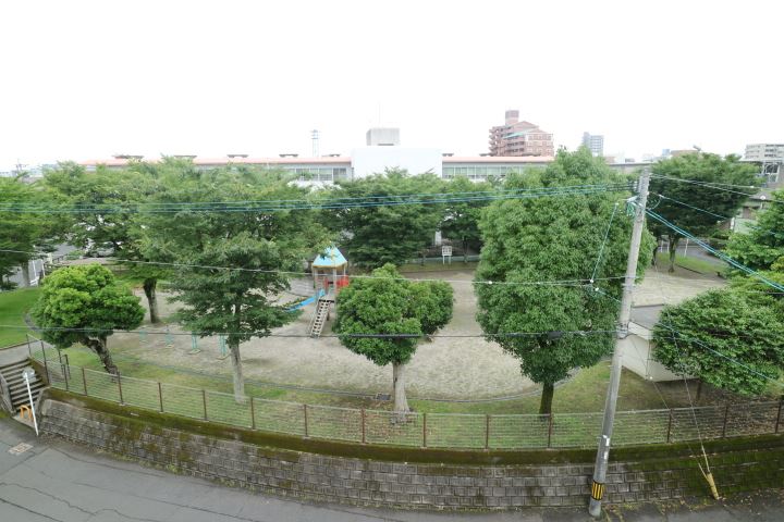 アップストリームＭ 公園