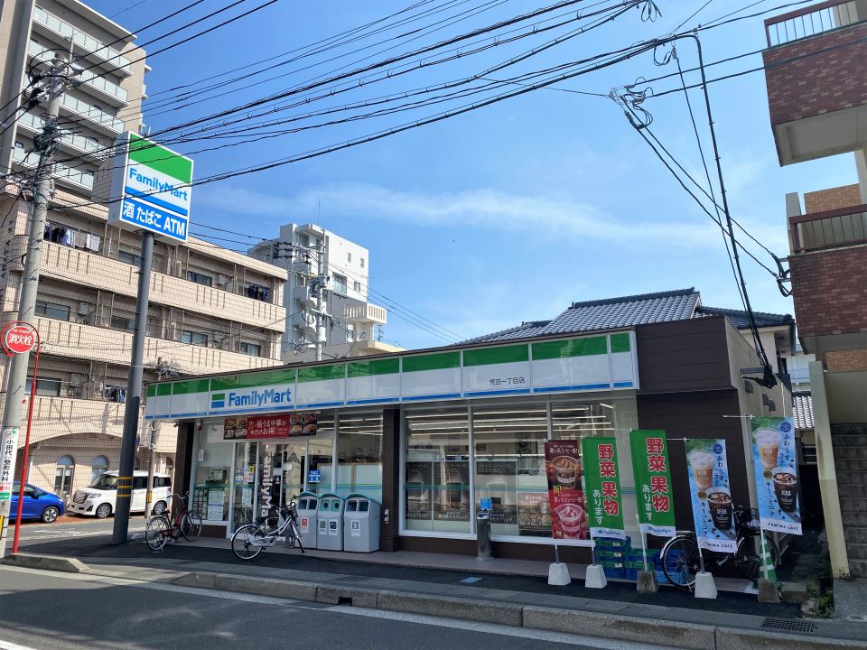 白百合荘 コンビニ