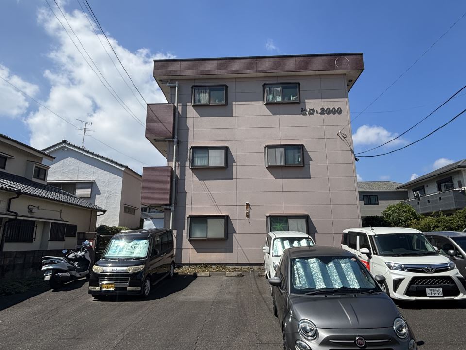 ヒロ２０００ 外観
