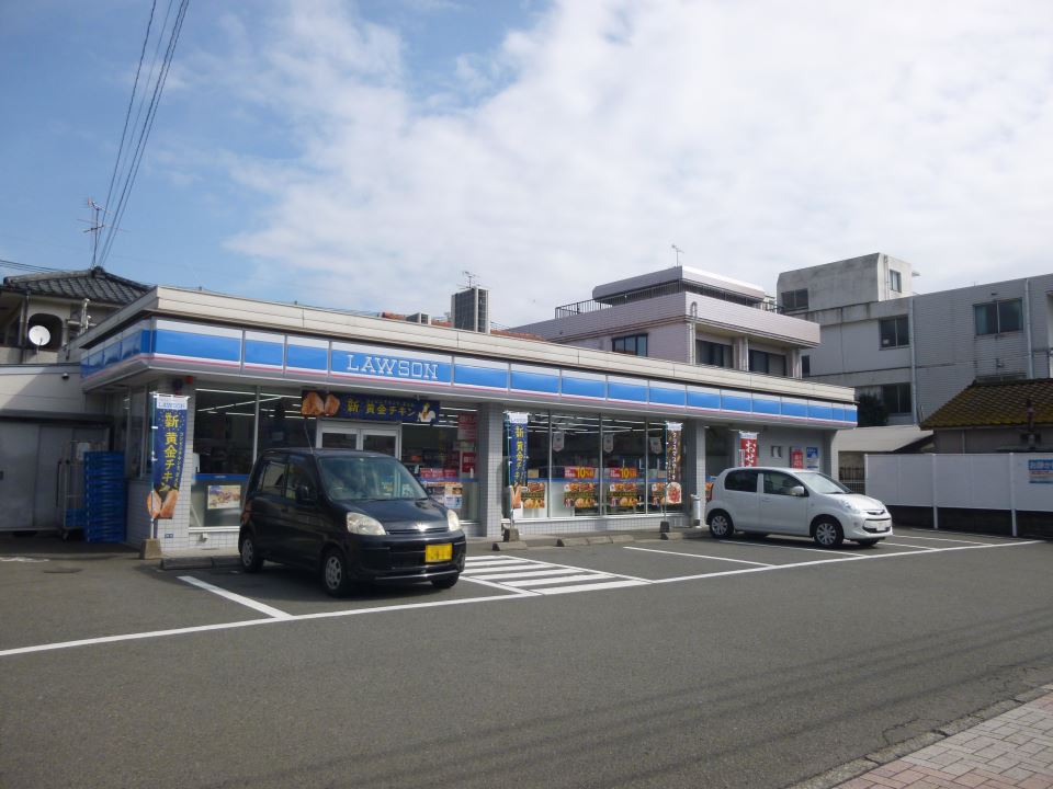 ヒロ２０００ コンビニ