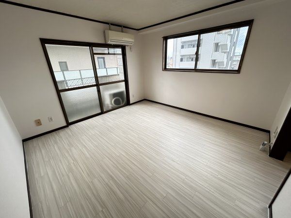 貴族館 リビング