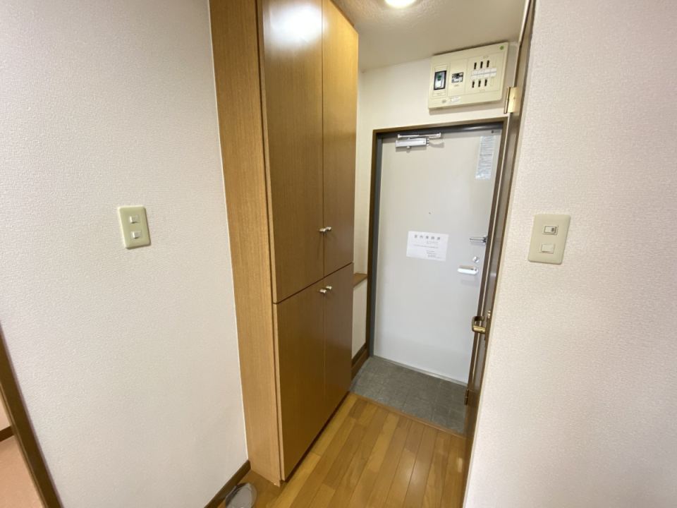 ＳＵＮ　ＧＲＡＮＤＥ大御堂 玄関