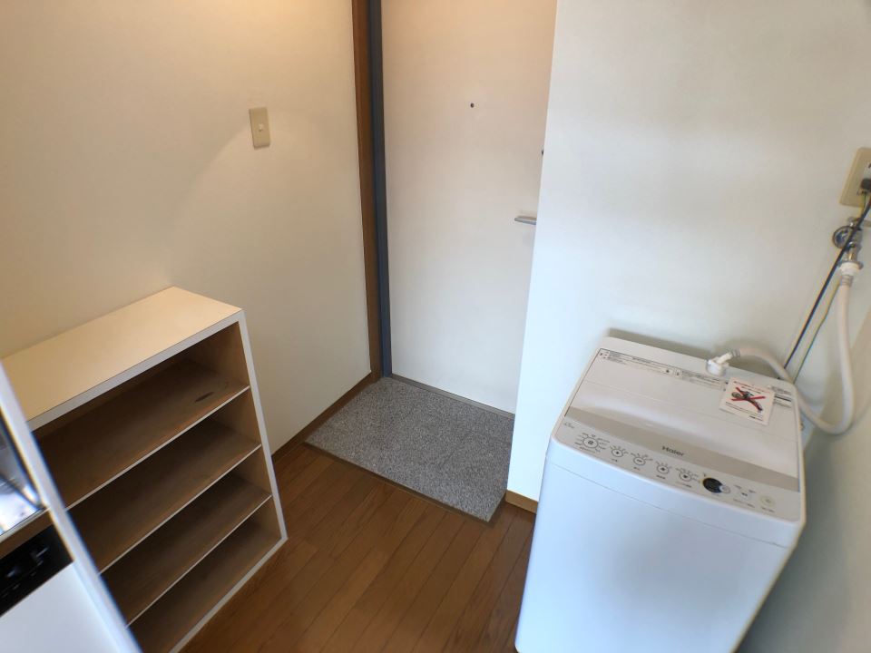 エミネンス壱番館 玄関