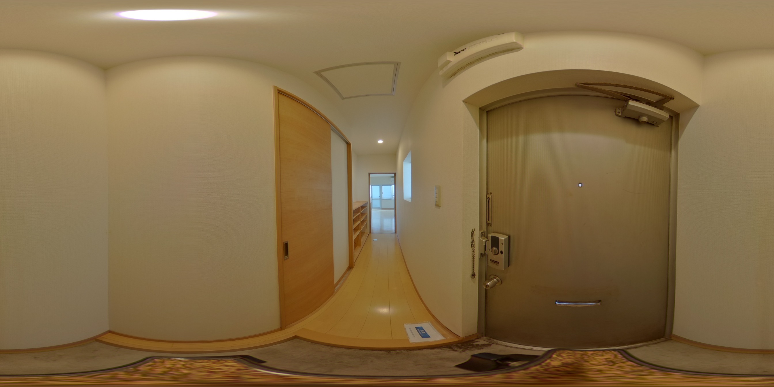 村永マンション 玄関