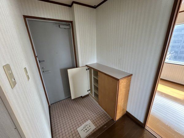 ライブＡＲＡＴＡ 玄関