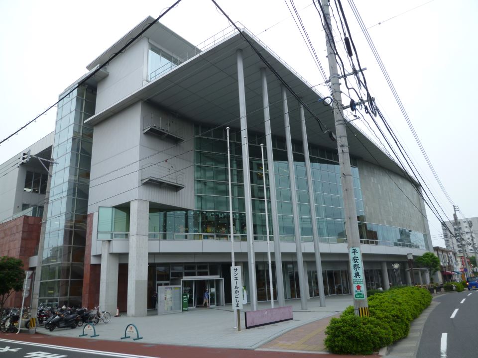 赤塚ビル 図書館