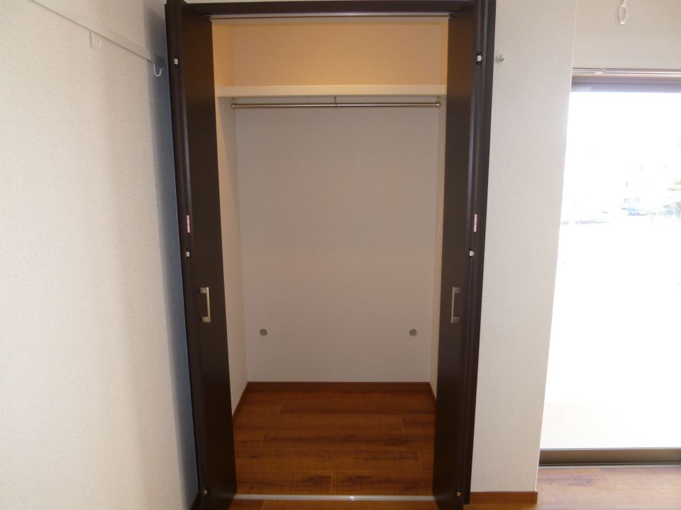 ヴィクトワール六番館 収納