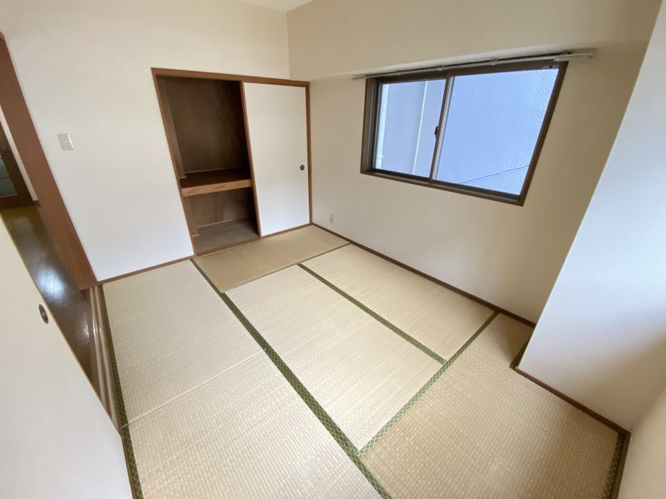 ＧＲＥＥＮ ＬＩＦＥ シンガイ中央ビル 収納