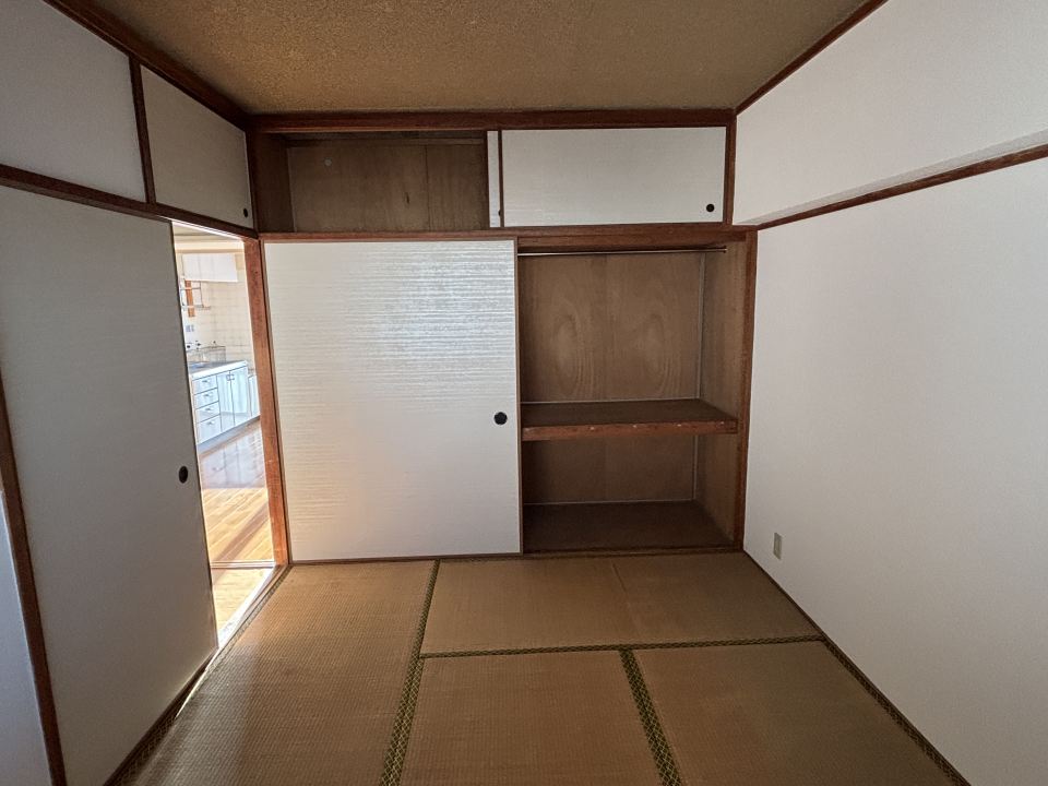 鴨池二丁目団地１号棟 ベッドルーム
