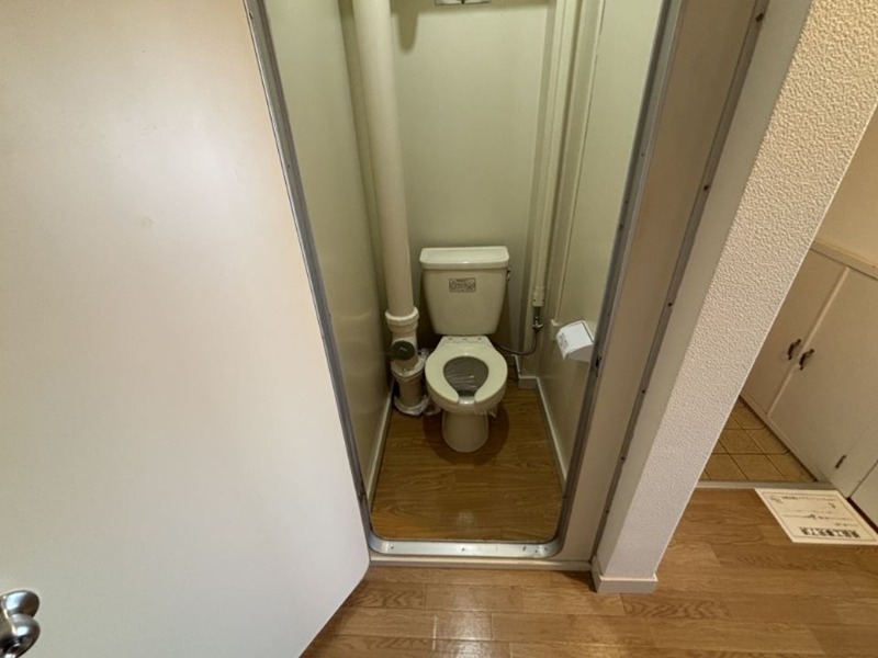 鴨池二丁目団地１号棟 トイレ