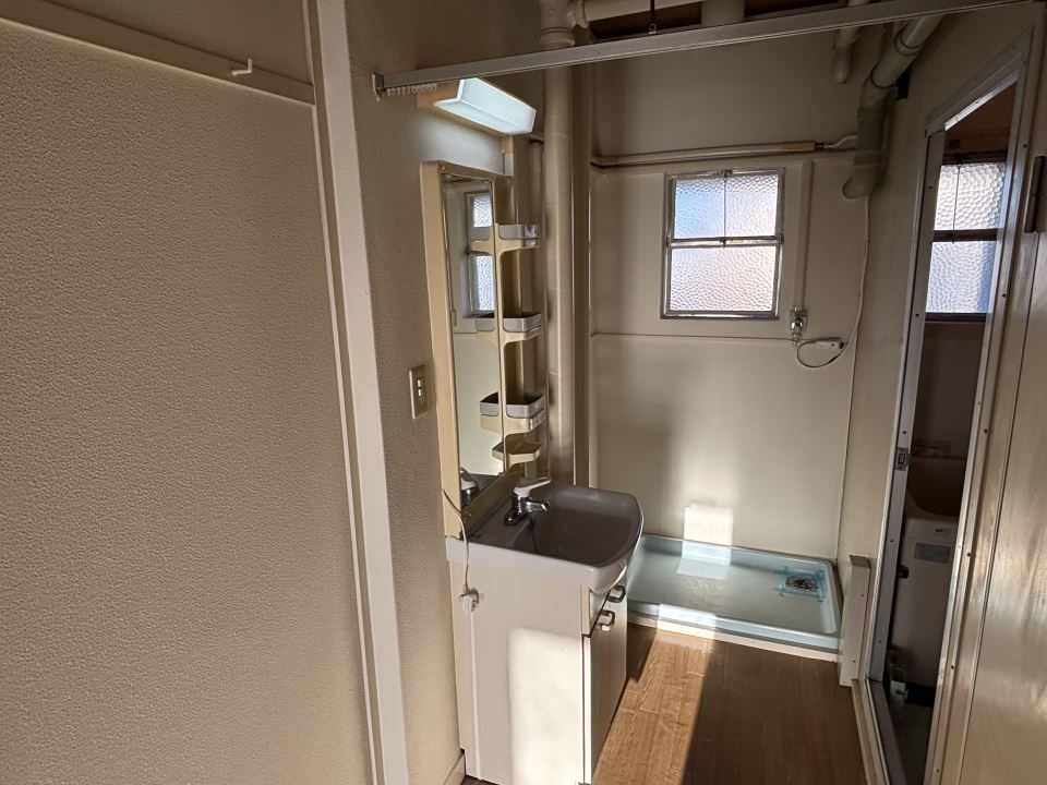 鴨池二丁目団地１号棟 洗面所