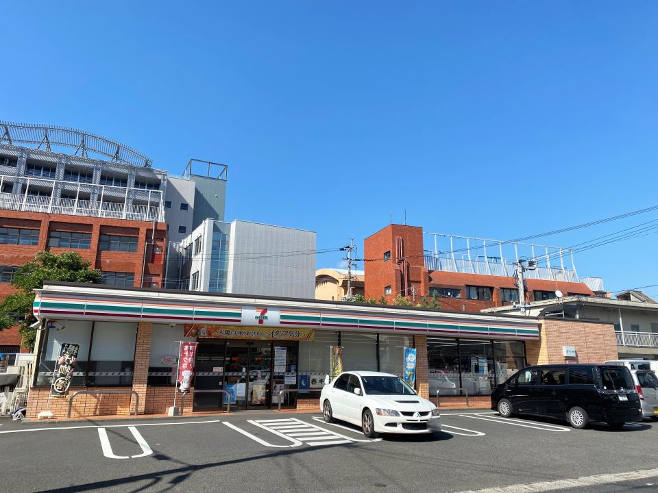 エルハイツ谷山 コンビニ