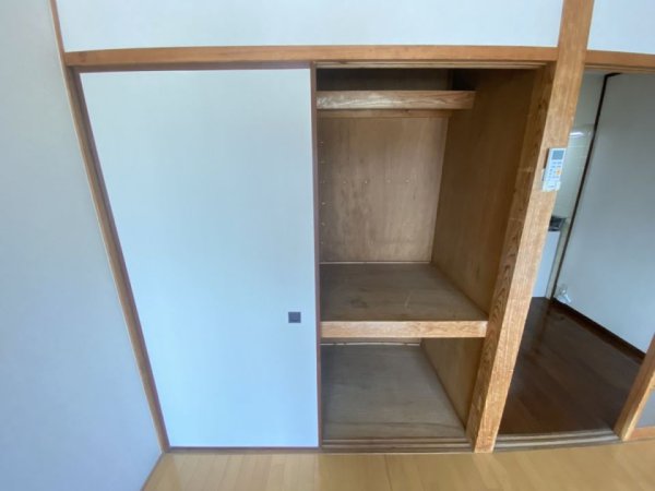 福栄ビル 収納