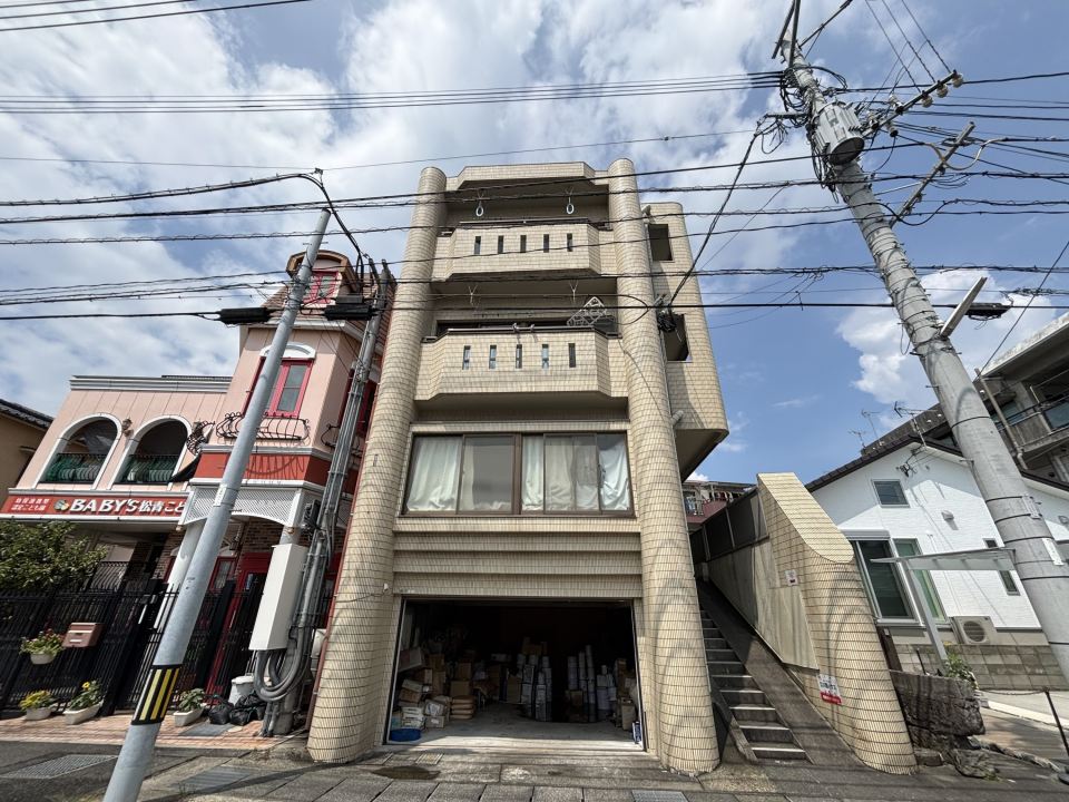 福栄ビル 外観
