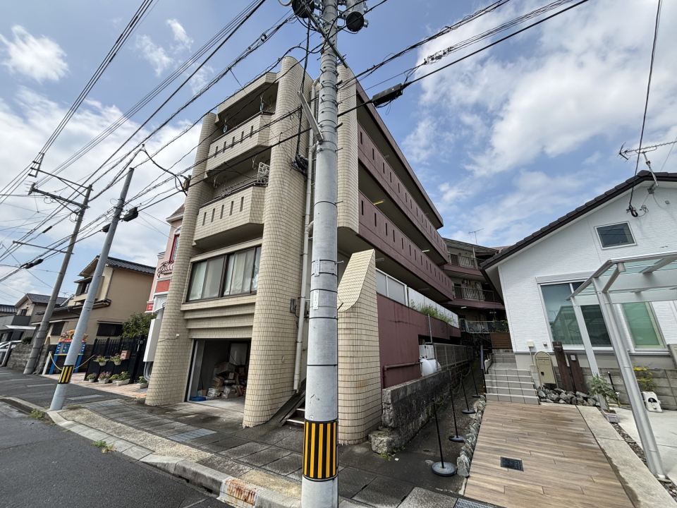 福栄ビル 外観