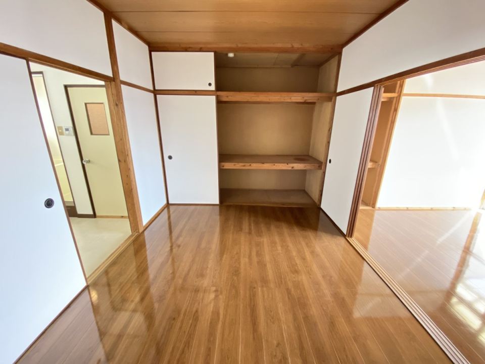 村崎アパート 収納