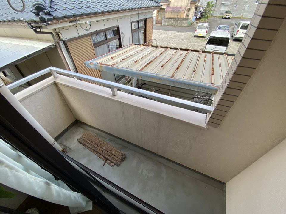 ライフイン慈眼寺 ベランダ