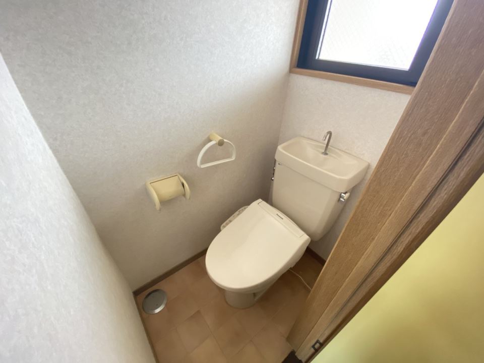 ライフイン慈眼寺 トイレ