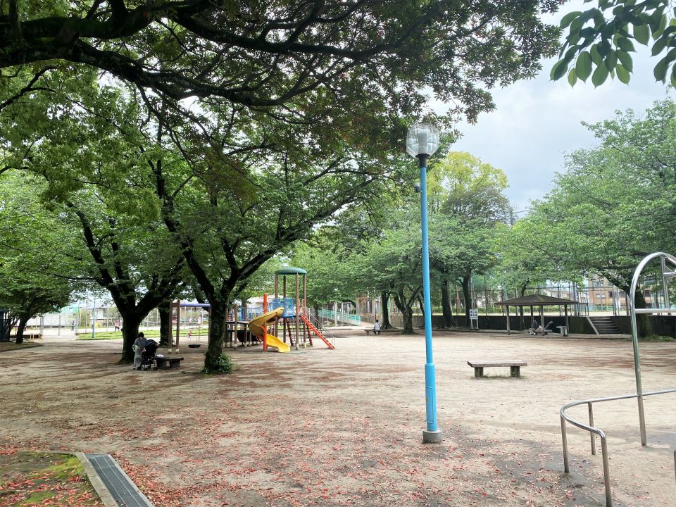 レジデンス平田 公園