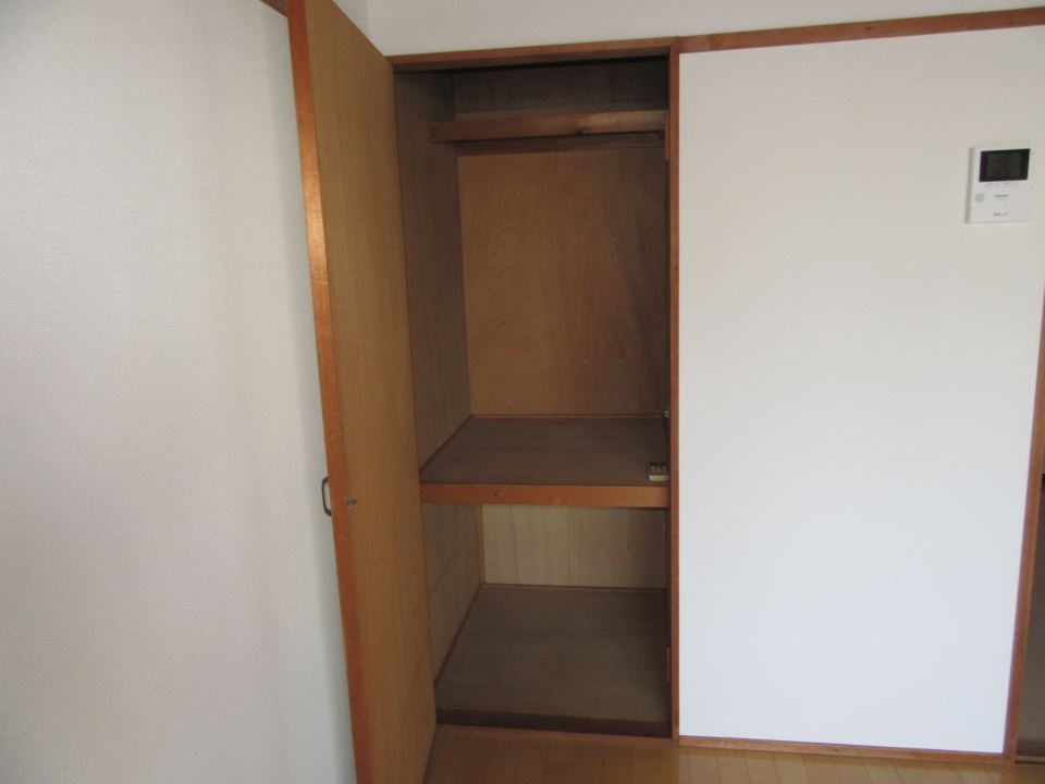 フローレス勇貴 収納