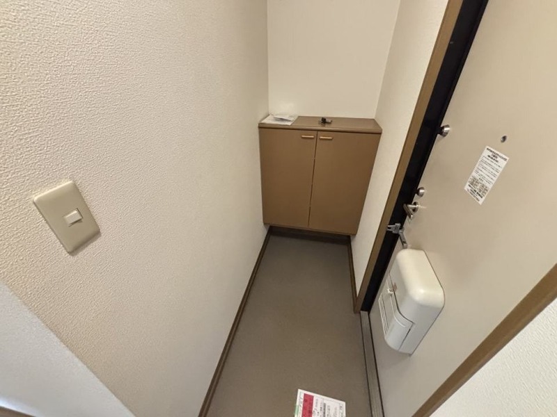 ブレインズ・サム 玄関