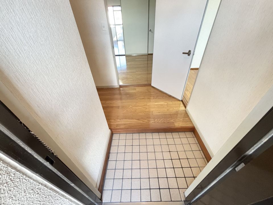 マンションインペリアル 玄関