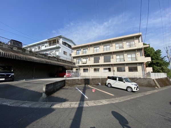 グランドスクェア東谷山 外観