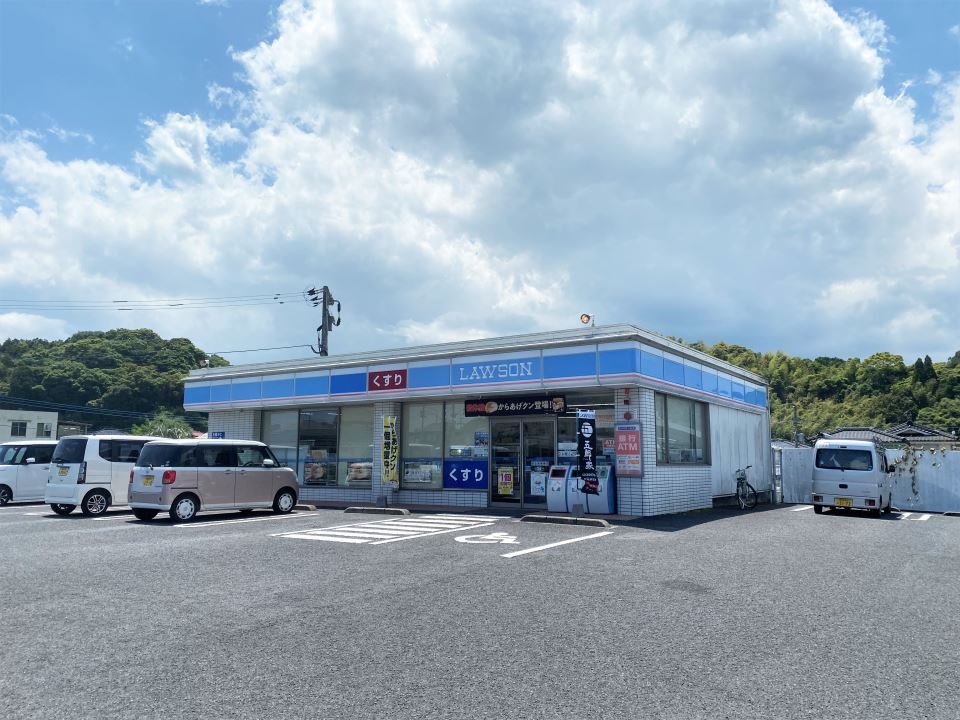 藤崎ビル（中山） コンビニ