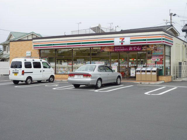 ファミール大江Ⅱ コンビニ
