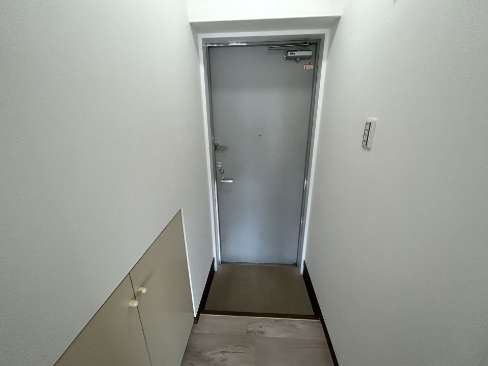 天翔ビル 玄関
