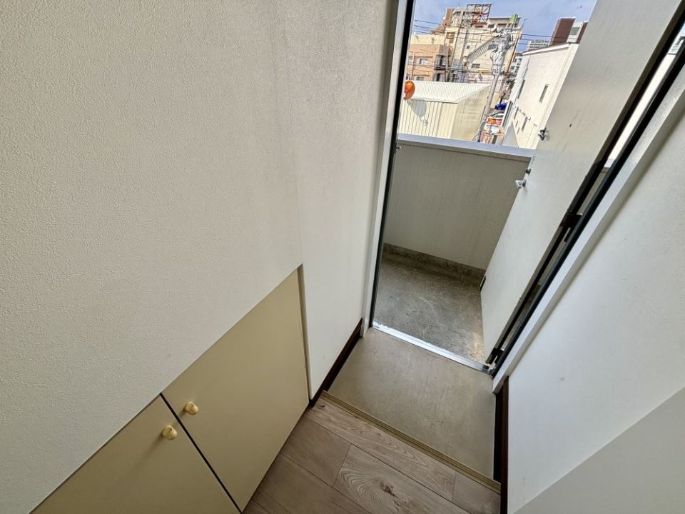 天翔ビル 玄関