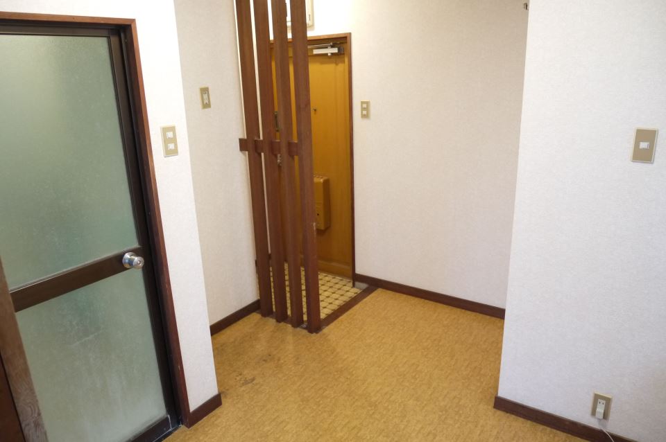 ＫＢＣビル 玄関
