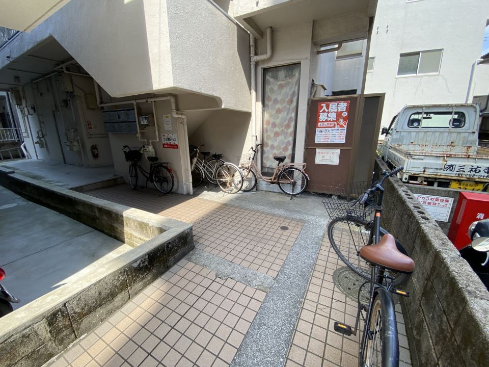 ＹＹビル 外観