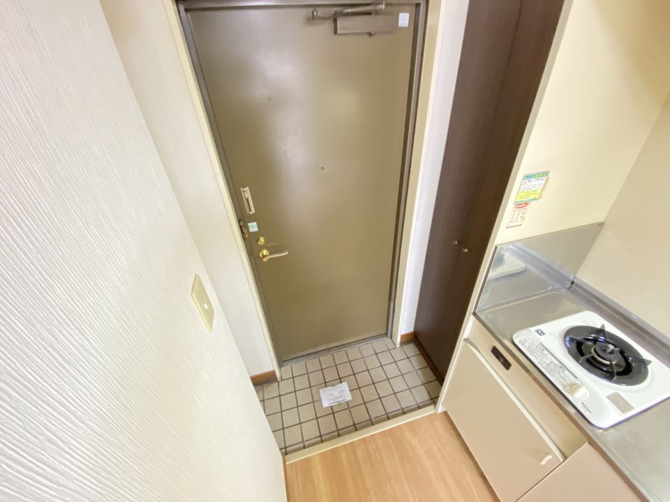 ペガサス６ 玄関