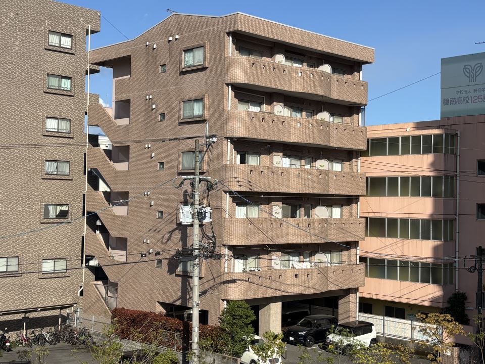 エトワールＴＭ 外観