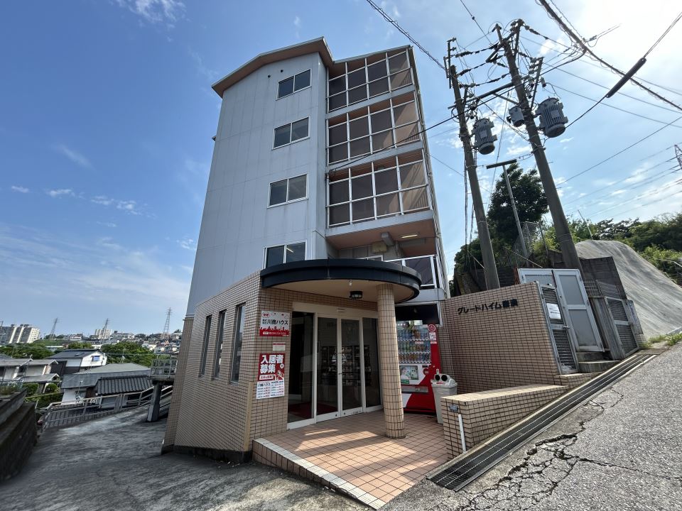 グレードハイム唐湊 外観