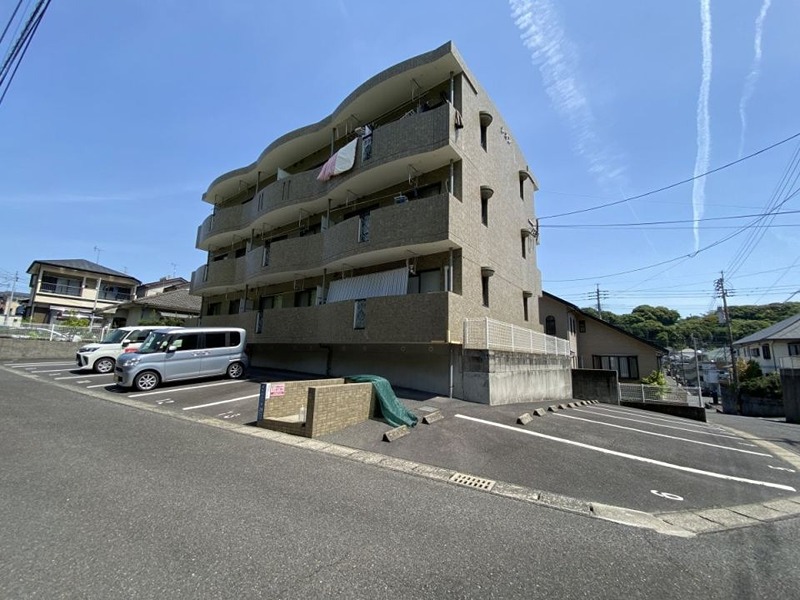 シオン 外観