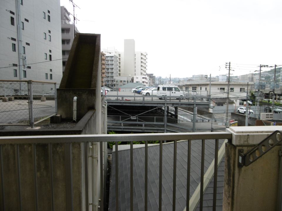 セントラルパレス 玄関