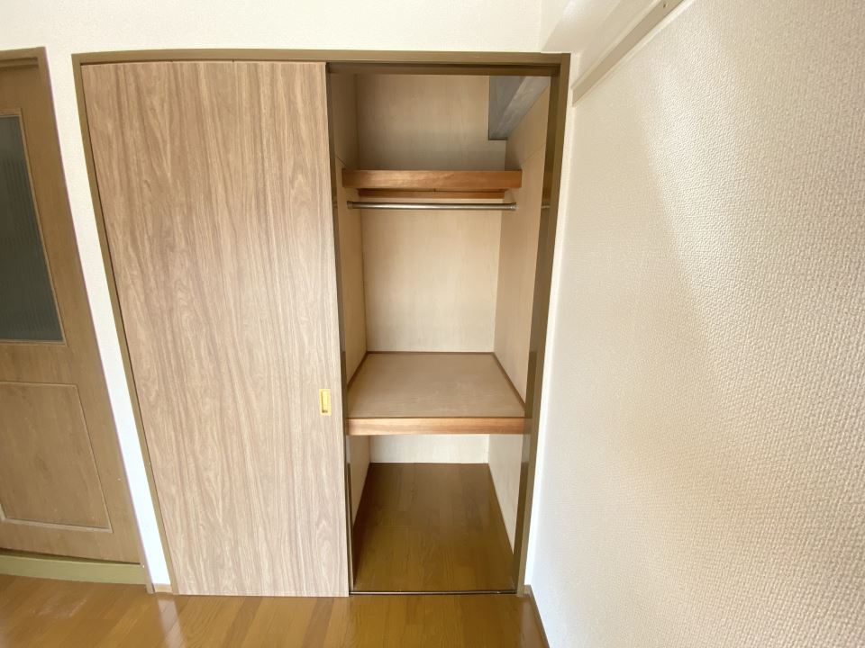 セントラルパレス 収納