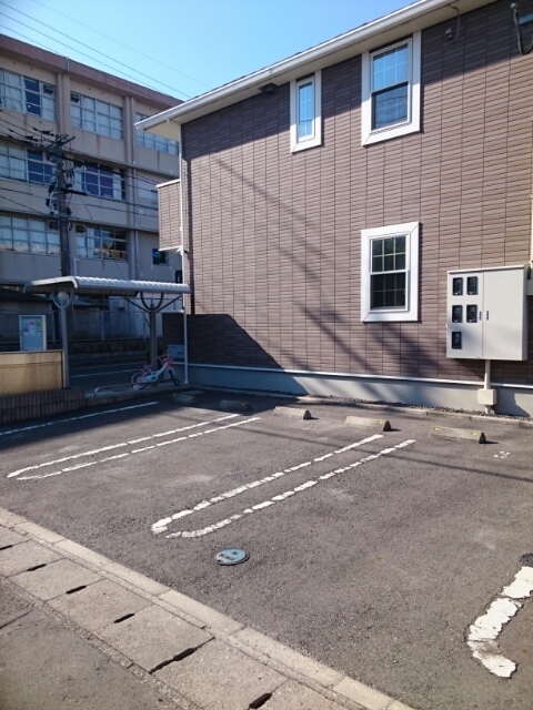 鹿児島県鹿児島市桜ヶ丘２丁目 駐車場