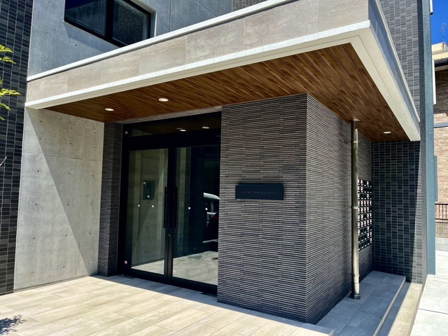 鹿児島県鹿児島市新屋敷町 エントランス