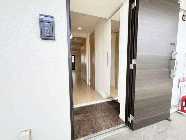 鹿児島県鹿児島市新屋敷町 玄関
