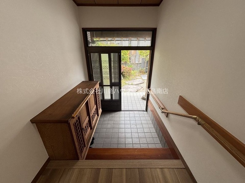 和田２丁目加治屋貸家 玄関