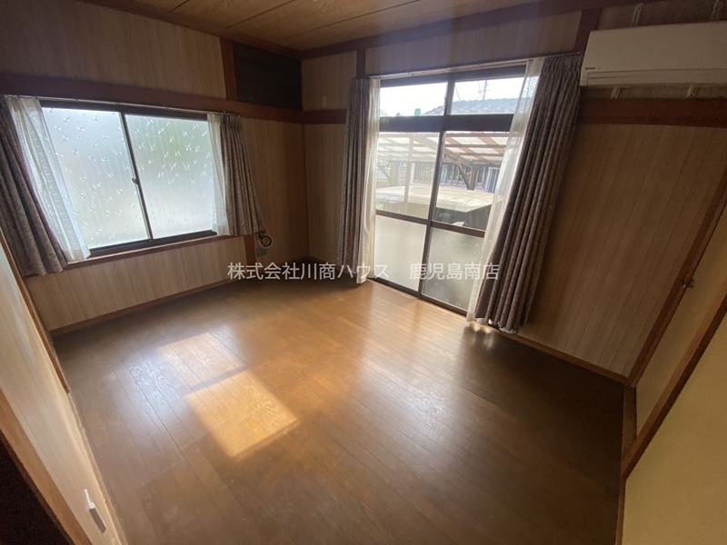 上福元町N貸家 ベッドルーム