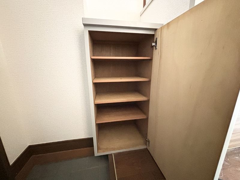 アリーズ鴨池 収納