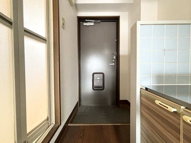 アリーズ鴨池 玄関