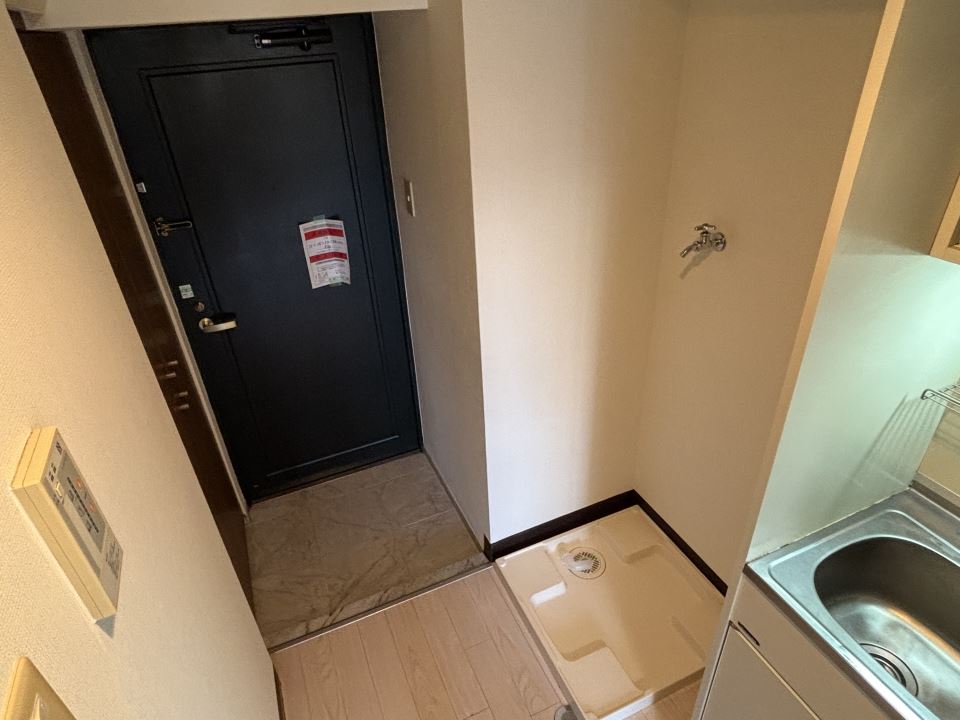朝日プラザ上之園 玄関