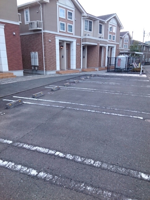 鹿児島県鹿児島市中山２丁目 駐車場